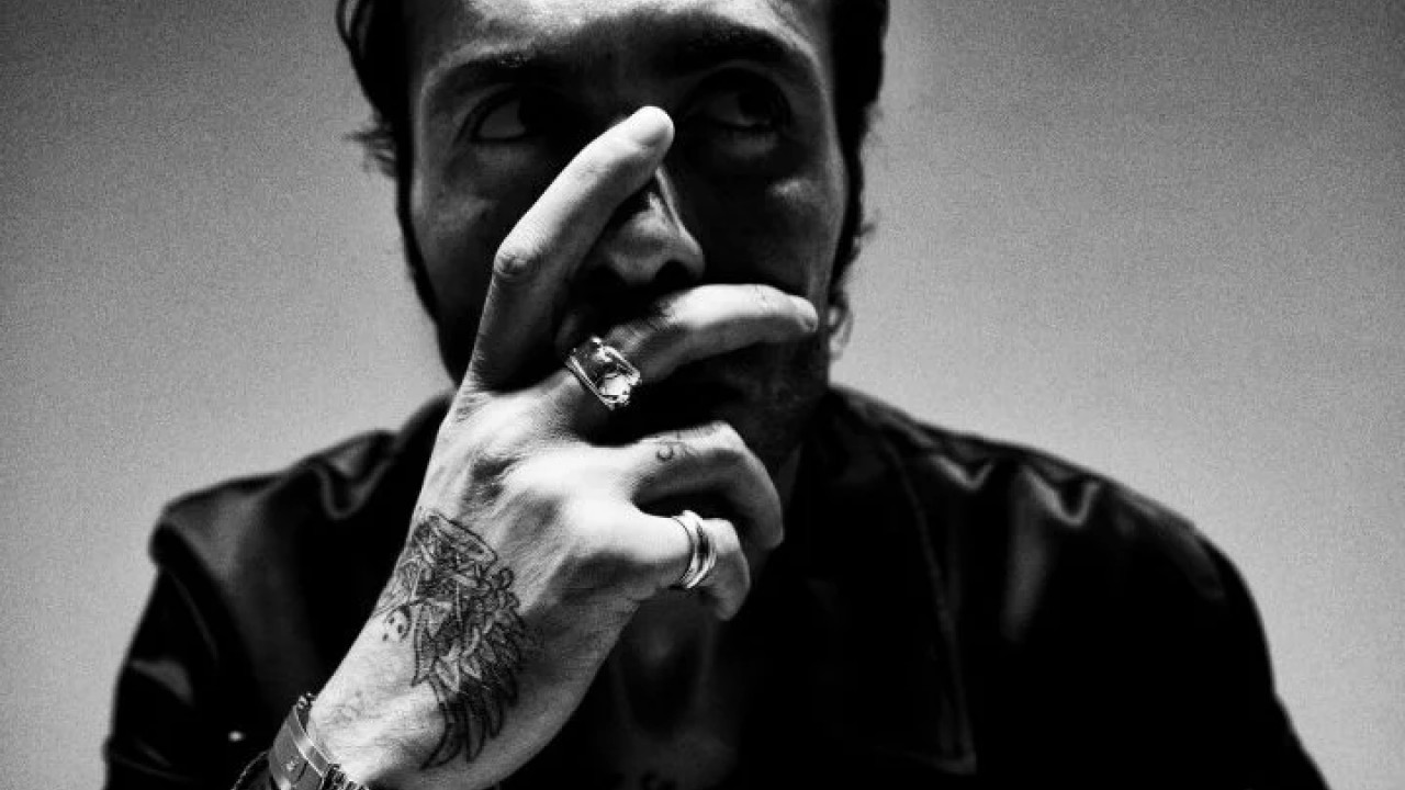 اغنية امير عيد لو كان mp3